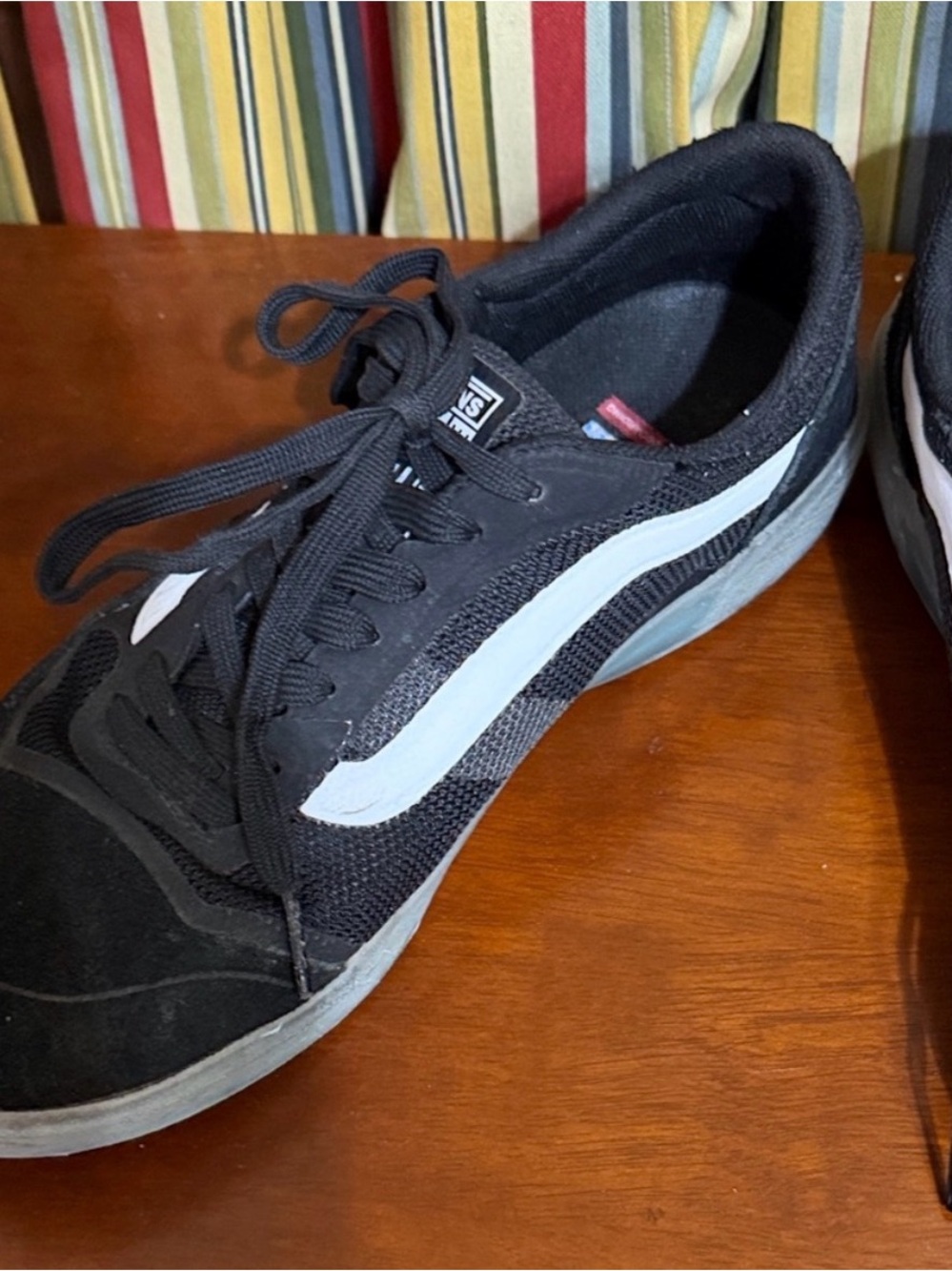 Rare Men’s Vans Men's A.V.E. Size 8 Classic Black and White Skateboarding Show - Picture 9 of 13